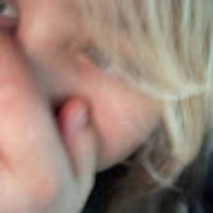 Meet your Posher, Camille